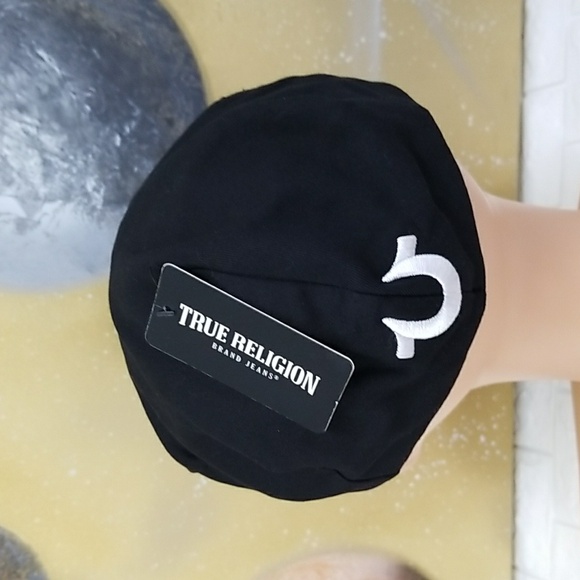 True Religion Baseball Cap - Picture 4 of 8